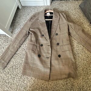 Polly plaid fall blazer size 8 only worn a few times no stains